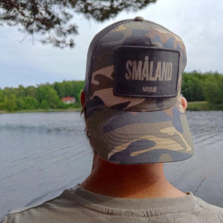 Snapback keps med lasergraverad avtagbar patch, KAMOFLAGE