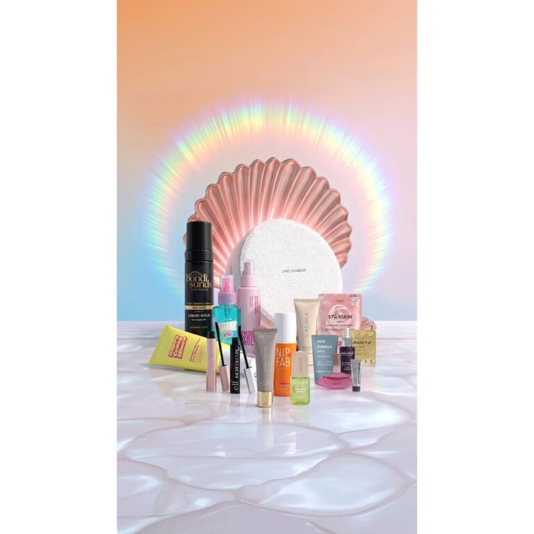 By Lyko Lovables The Glowy Kit